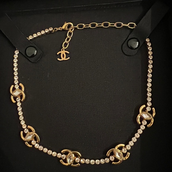 CHANEL Jewelry - Chanel Rhinestone Choker